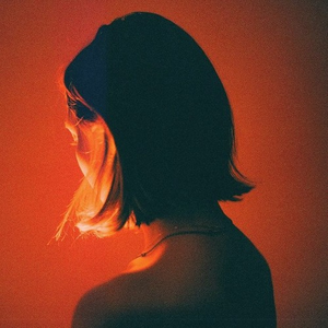 女生扒开内裤吃我香肠
